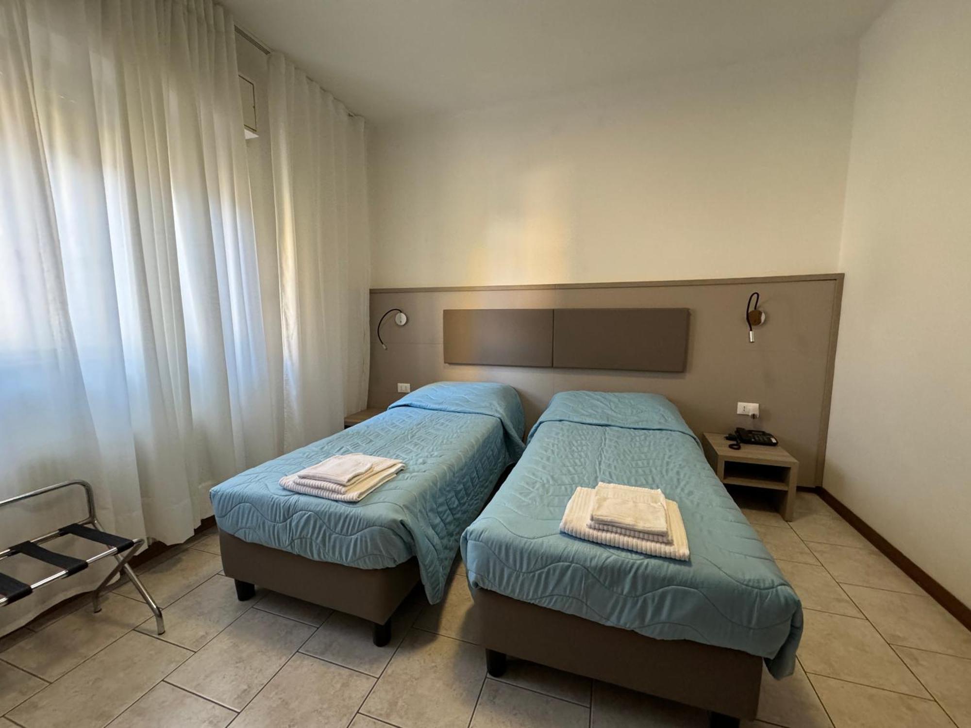 Hotel Villa Augusta Grado Exterior photo